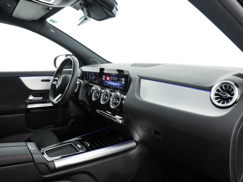 Mercedes GLA 200 d amg line premium 4matic auto