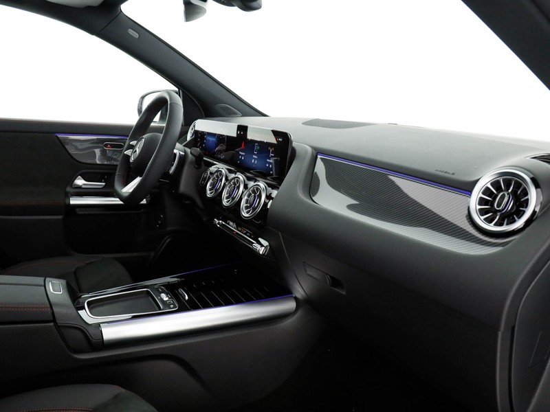 Mercedes GLA 200 d amg line advanced plus 4matic auto diesel bianco