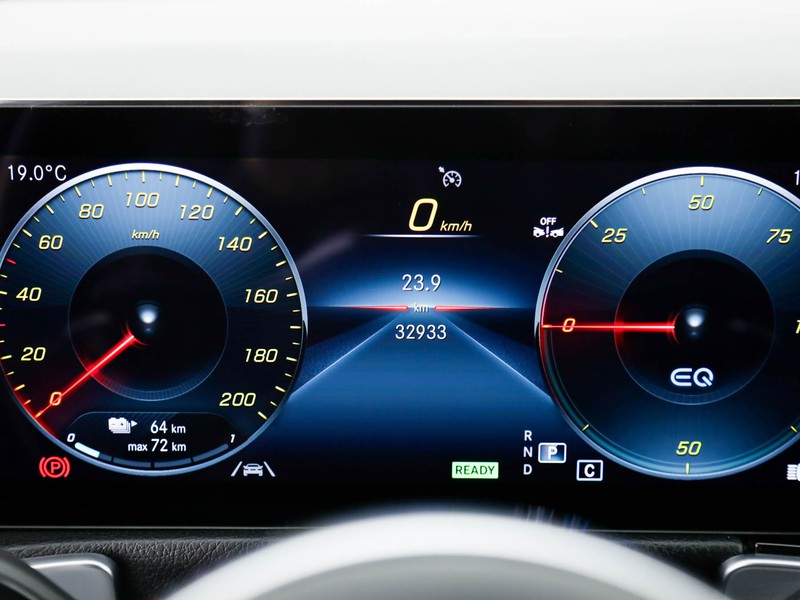 Mercedes EQB 250 premium elettrica nero