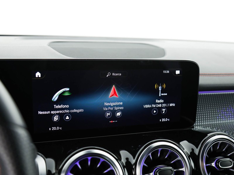 Mercedes EQB 250 premium elettrica nero