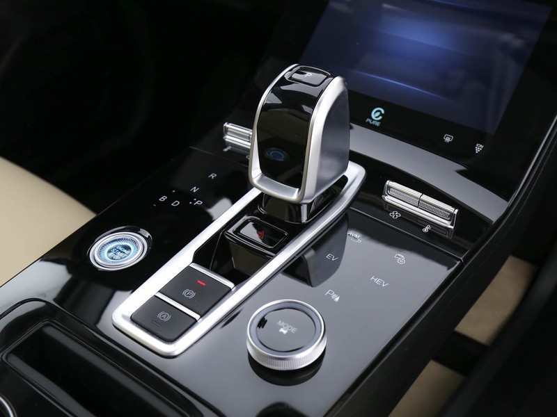 Sportequipe 8 1.5 phev auto ibrido 