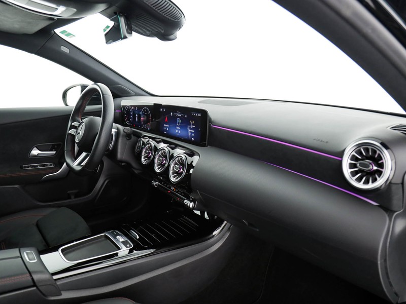 Mercedes Classe A 180 d amg line advanced plus auto diesel nero