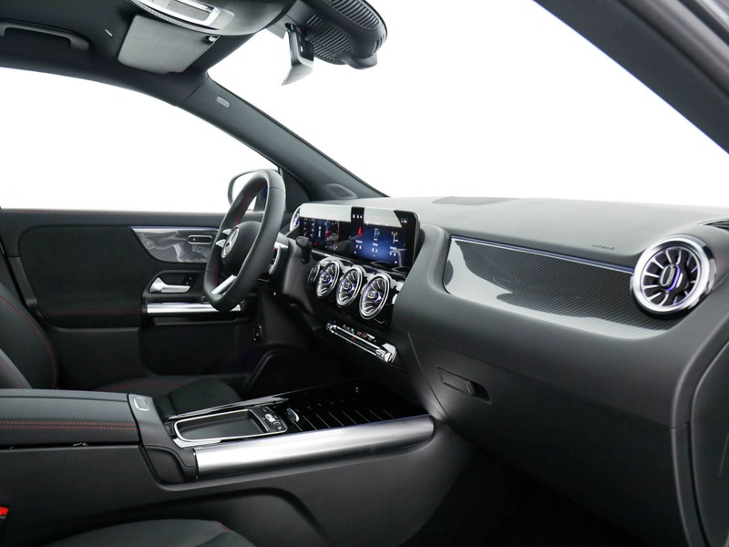 Mercedes GLA 180 d amg line advanced plus auto diesel grigio