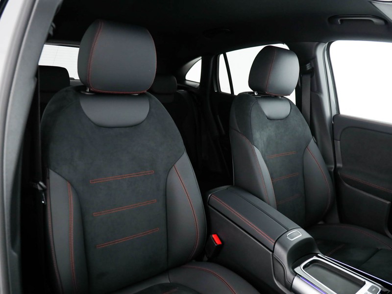 Mercedes GLA 180 d amg line advanced plus auto diesel grigio