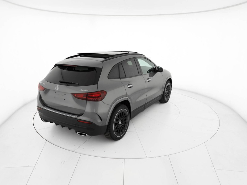 Mercedes GLA 200 d amg line advanced plus 4matic auto diesel grigio