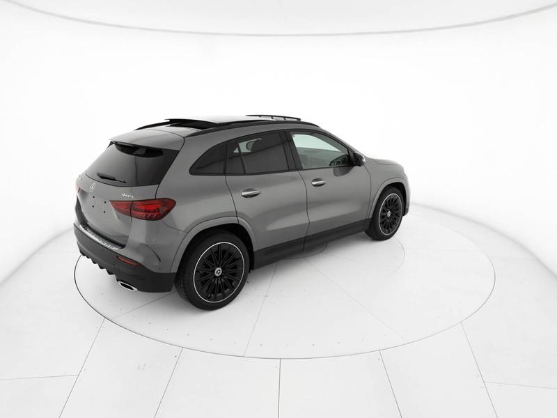 Mercedes GLA 200 d amg line advanced plus 4matic auto diesel grigio
