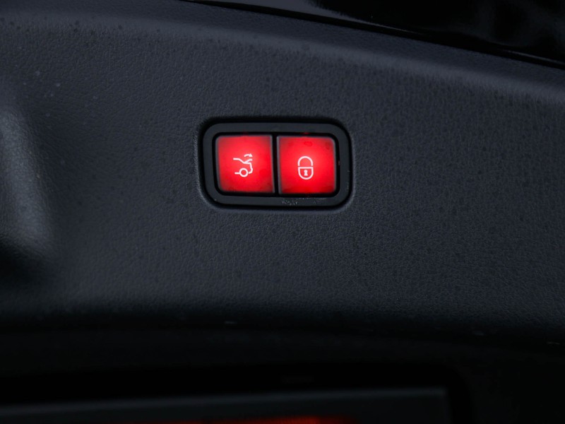 Mercedes CLE coupe 220 d amg line premium auto ibrido nero