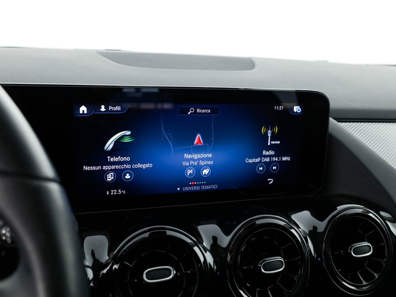 Mercedes GLA 180 d business extra auto