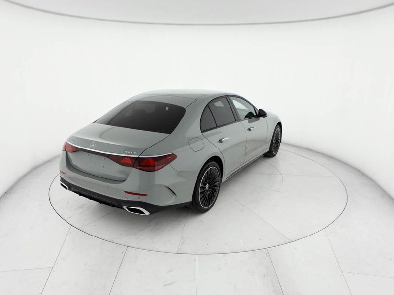 Mercedes Classe E Berlina E 220 d 4MATIC