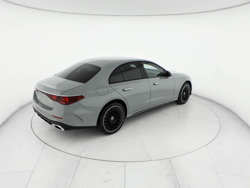 Mercedes Classe E Berlina E 220 d 4MATIC