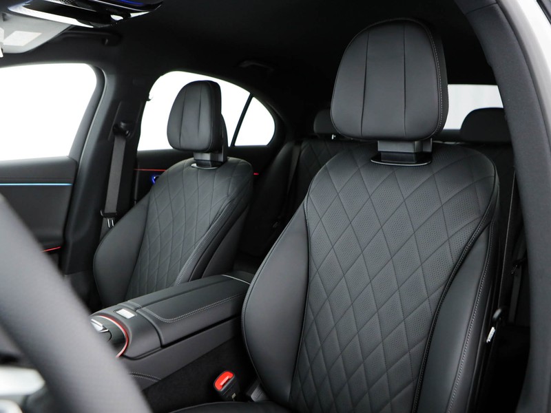 Mercedes Classe E Berlina E 220 d 4MATIC