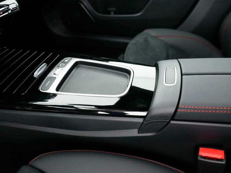 Mercedes Classe A 180 d amg line advanced plus auto