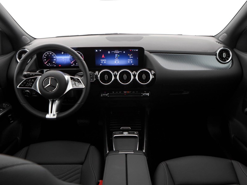 Mercedes GLA 180  d Automatic diesel bianco