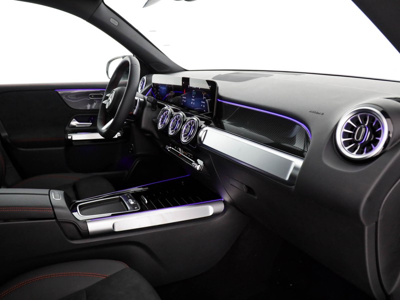 Mercedes GLB 180 d amg line advanced plus auto diesel bianco