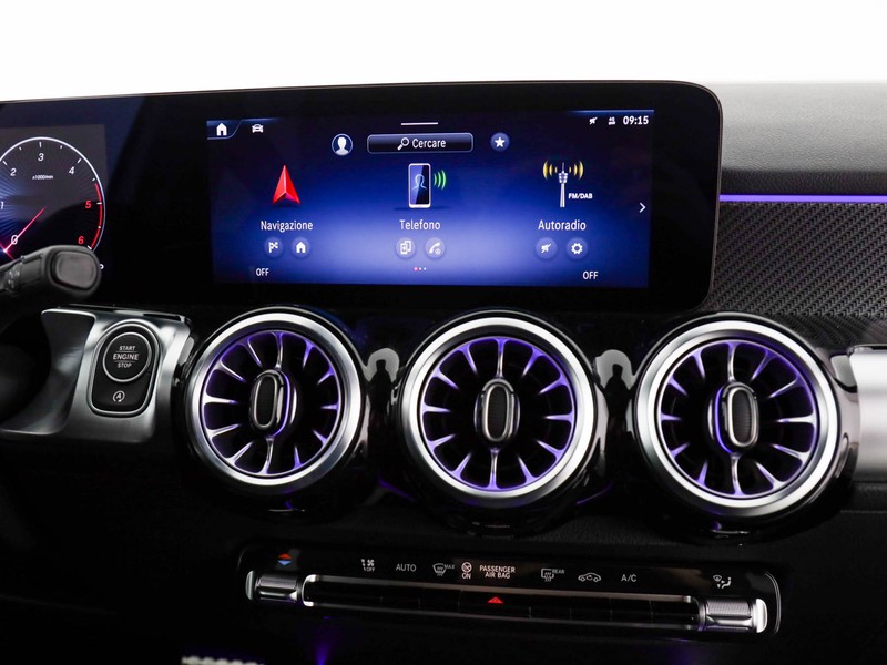 Mercedes GLB 180 d amg line advanced plus auto diesel bianco