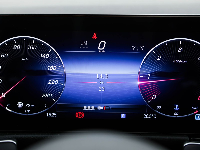 Mercedes GLB 200 d amg line advanced plus auto diesel grigio