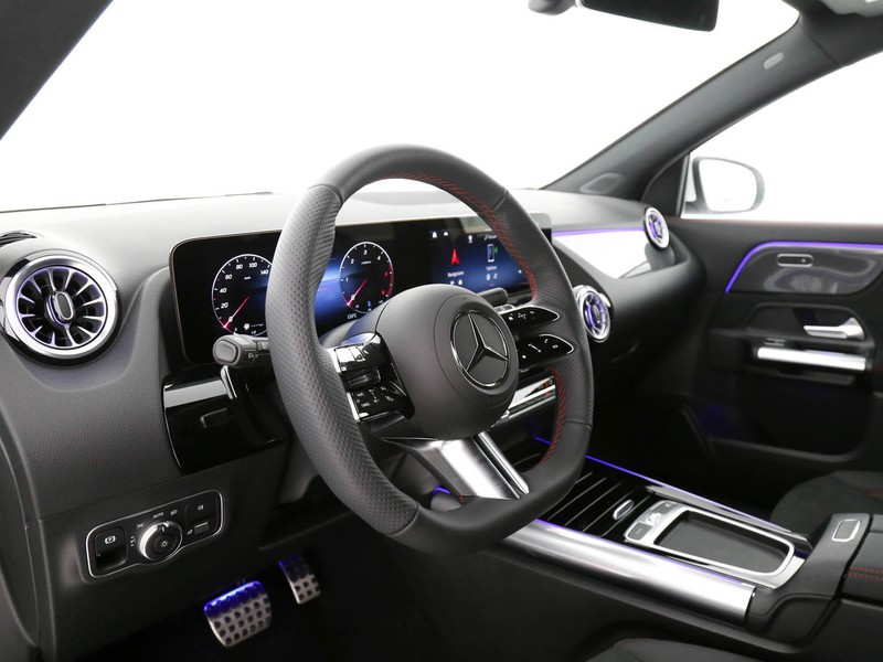 Mercedes GLA 200 d amg line advanced plus 4matic auto diesel bianco