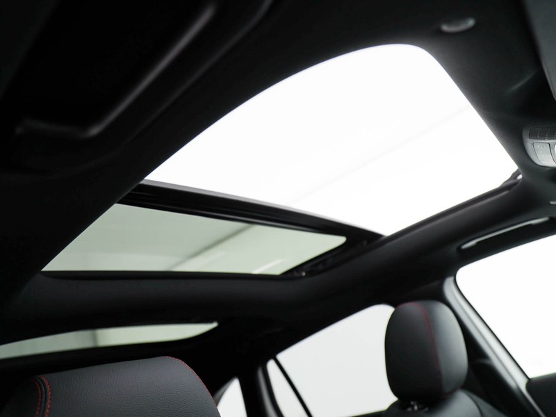 Mercedes GLA 200 d automatic diesel bianco