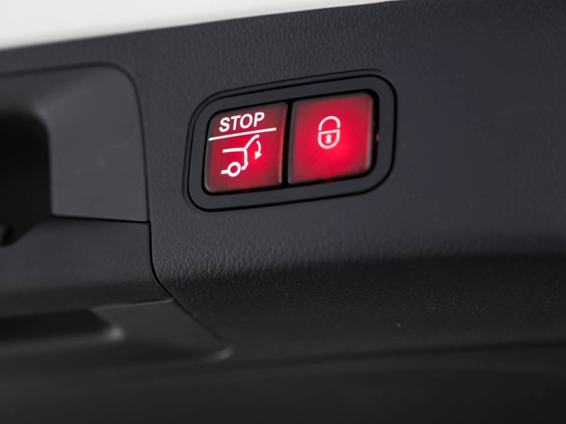 Mercedes GLA 200 d automatic diesel bianco