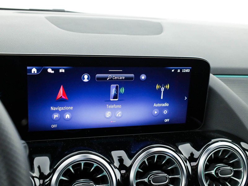 AMG GLA amg 35 amg line premium 4matic auto ibrido bianco