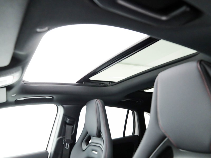 AMG GLA amg 35 amg line premium 4matic auto ibrido bianco