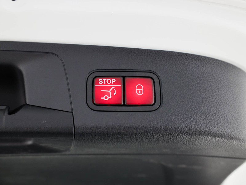 AMG GLA amg 35 amg line premium 4matic auto ibrido bianco