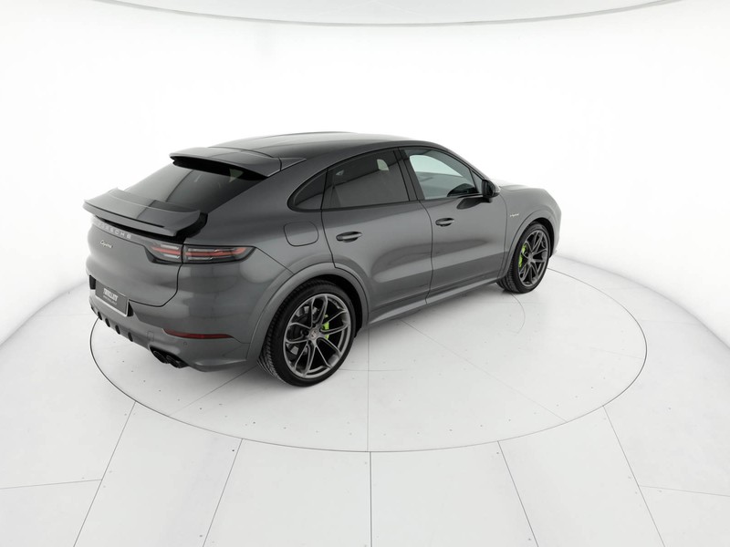 Porsche Cayenne coupe 3.0 e-hybrid tiptronic