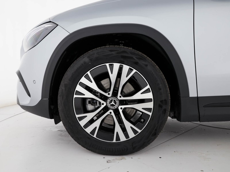 Mercedes GLA 200 d progressive advanced plus auto diesel argento