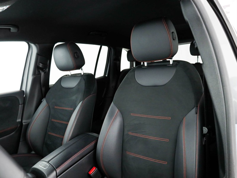 Mercedes GLB 200 d premium auto