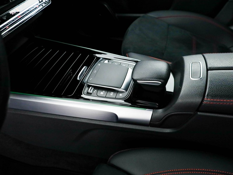 Mercedes GLB 200 d premium auto