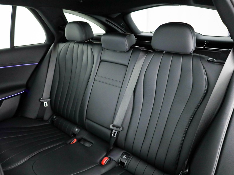 Mercedes Classe E SW E 300 DE PLUG IN 4 MATIC SW  nero