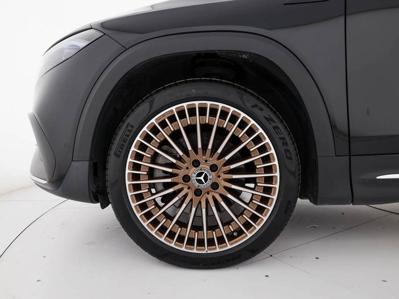 Mercedes EQB 300 sport plus edition1 4matic elettrica nero