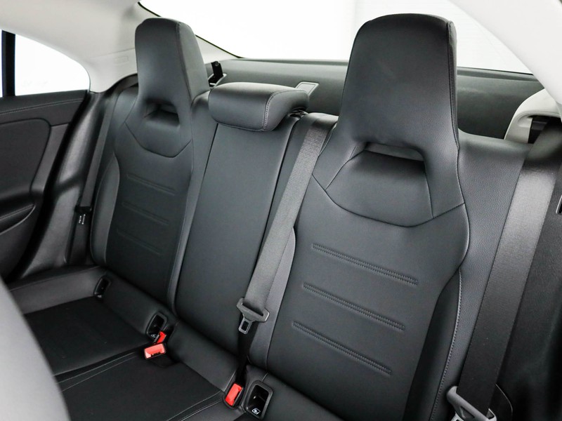 Mercedes CLA Coupè coupe 200 d sport auto diesel argento