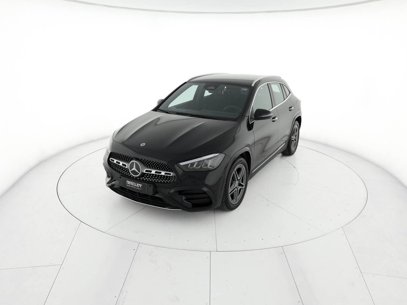 Mercedes GLA 180 d amg line premium plus auto diesel nero