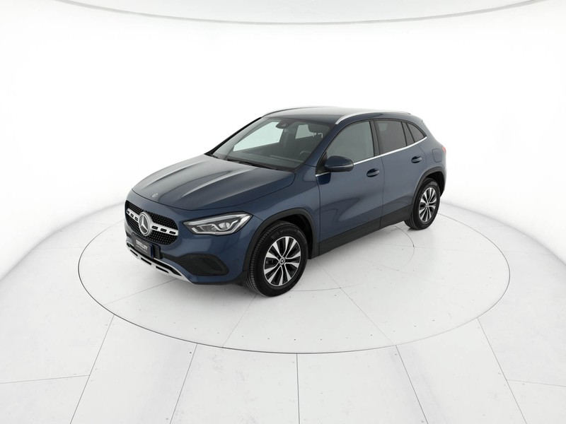 Mercedes GLA 250 e phev (eq-power) business extra auto ibrido blu/azzurro