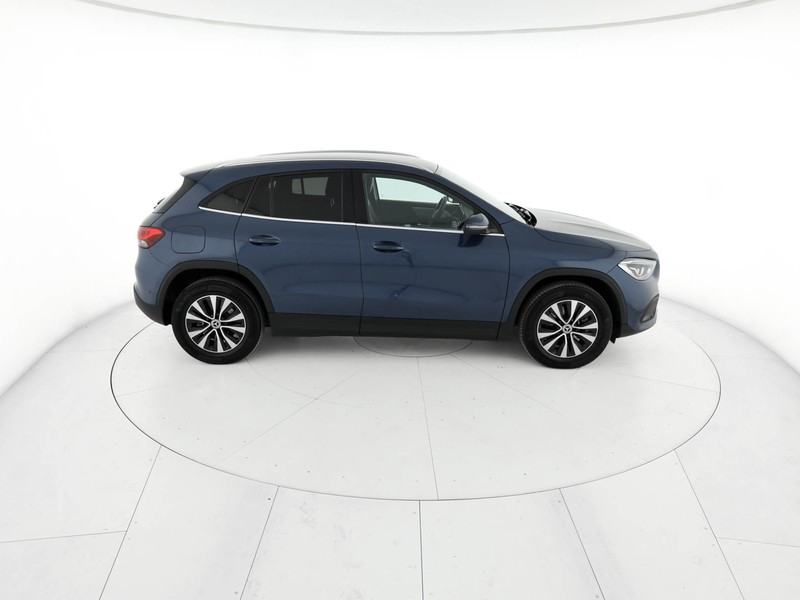 Mercedes GLA 250 e phev (eq-power) business extra auto ibrido blu/azzurro