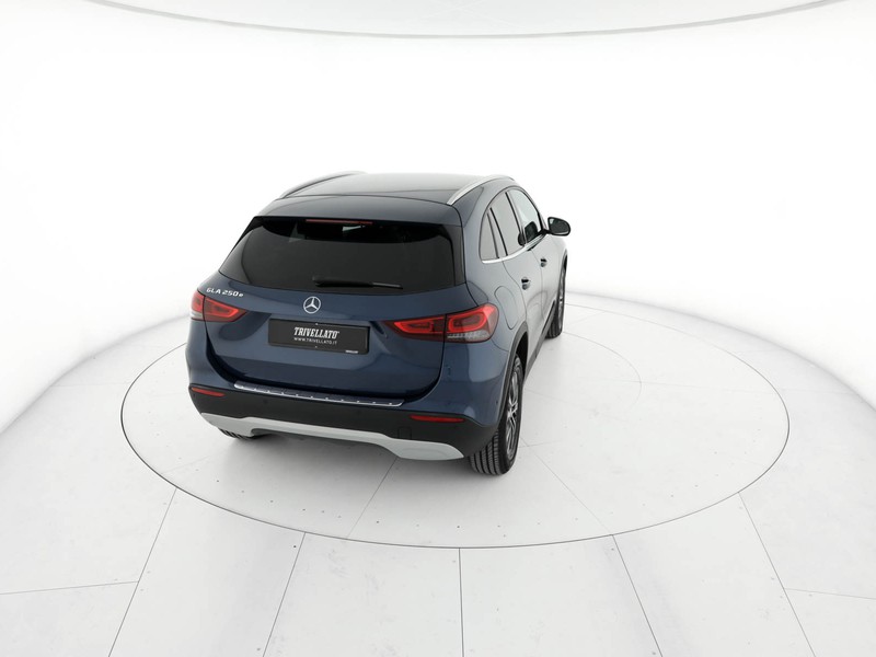 Mercedes GLA 250 e phev (eq-power) business extra auto ibrido blu/azzurro