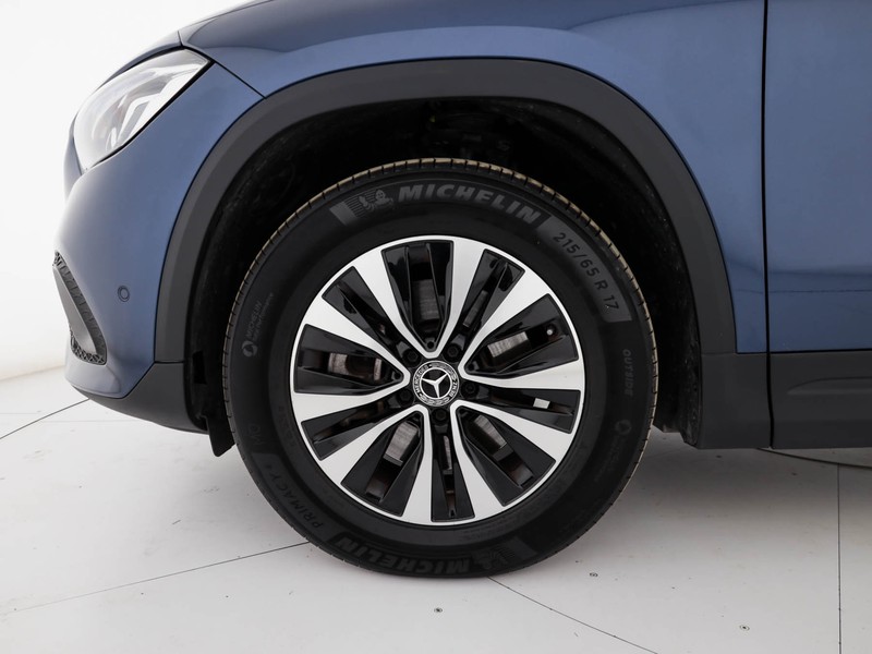 Mercedes GLA 250 e phev (eq-power) business extra auto ibrido blu/azzurro