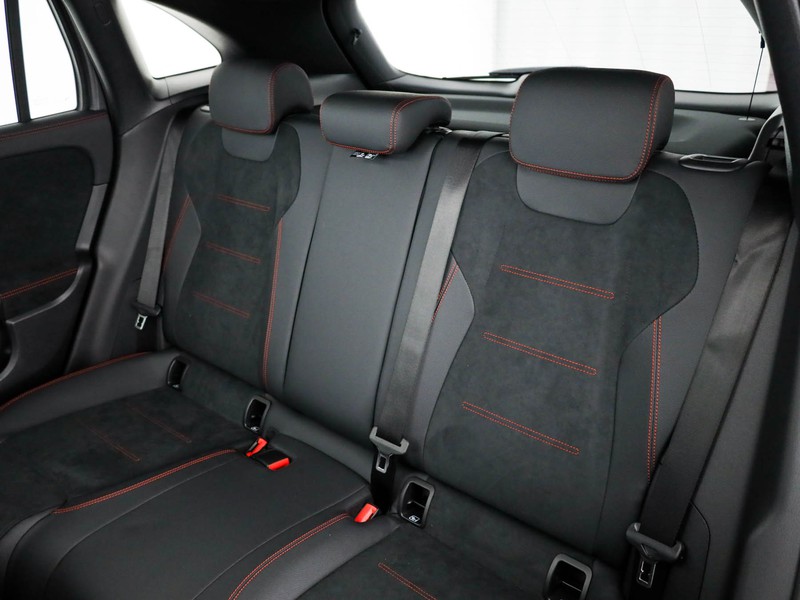 AMG GLA amg 35 amg line advanced plus 4matic auto benzina grigio