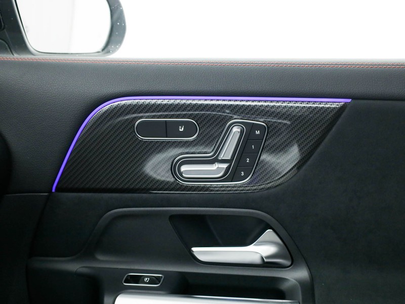 AMG GLA amg 35 amg line advanced plus 4matic auto benzina grigio