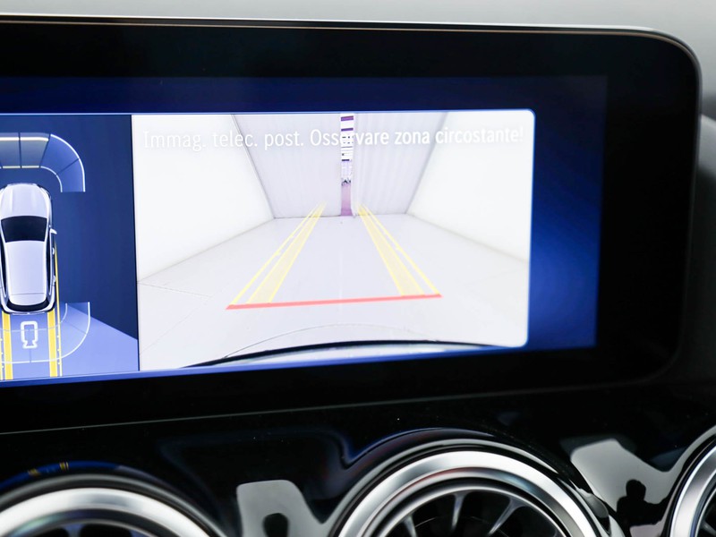 Mercedes GLA 180 d amg line advanced plus auto diesel grigio