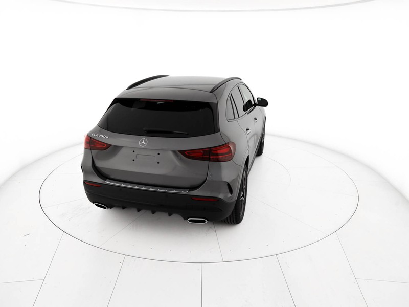 Mercedes GLA 180 d amg line advanced plus auto diesel grigio