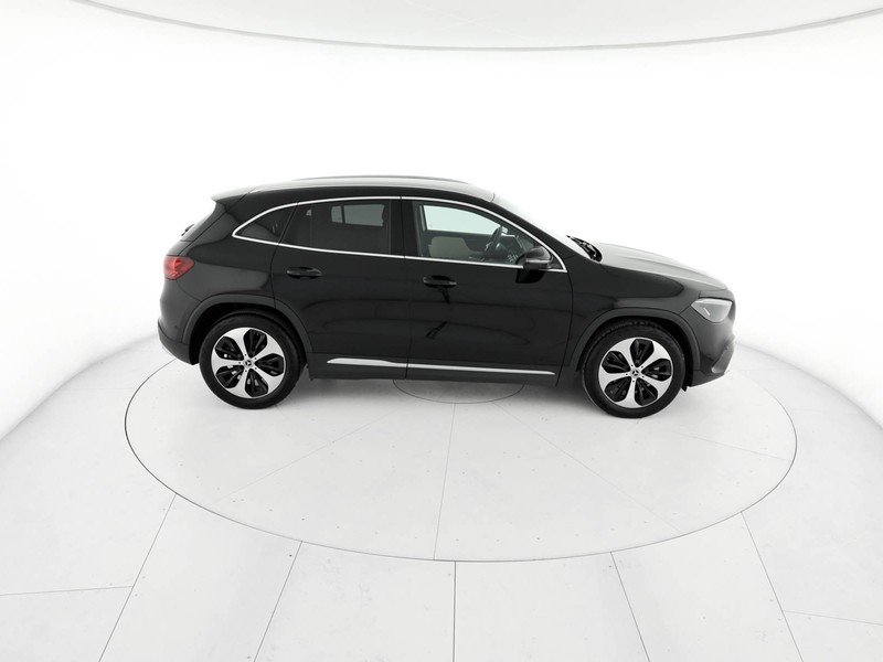 Mercedes GLA 200 d progressive advanced plus auto diesel nero