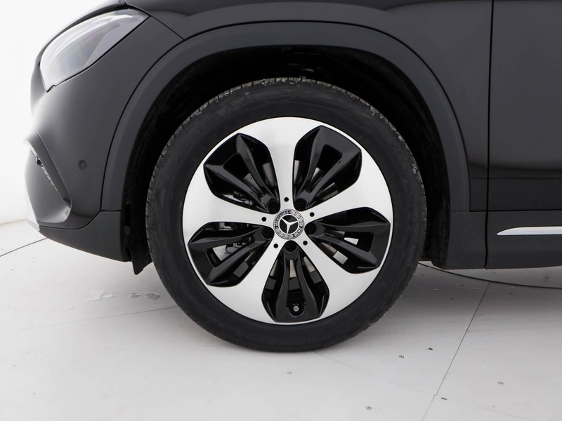 Mercedes GLA 200 d progressive advanced plus auto diesel nero