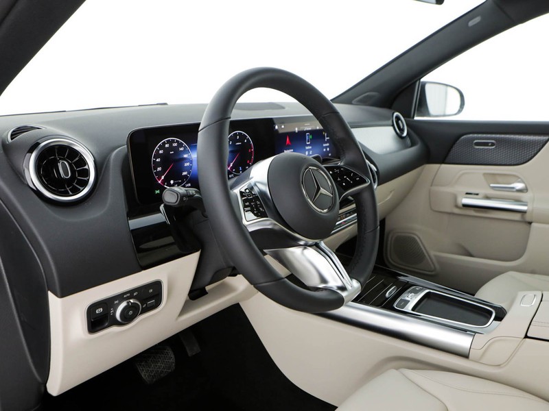 Mercedes GLA 200 d progressive advanced plus auto diesel nero