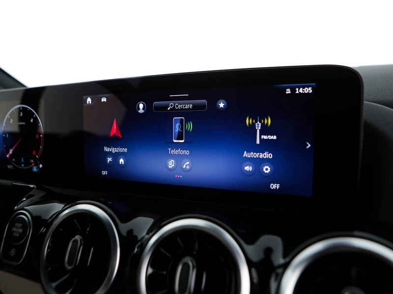 Mercedes GLA 200 d progressive advanced plus auto diesel nero