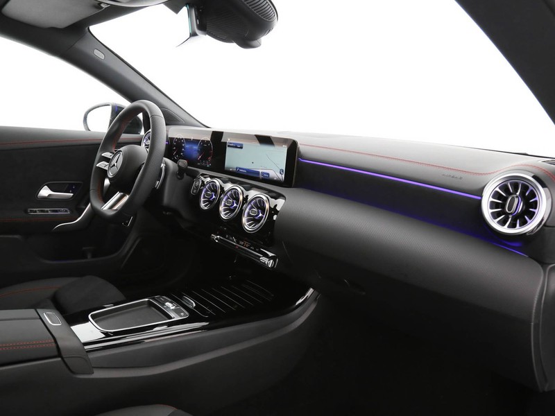 Mercedes CLA Shooting Brake  180 d amg line advanced plus auto