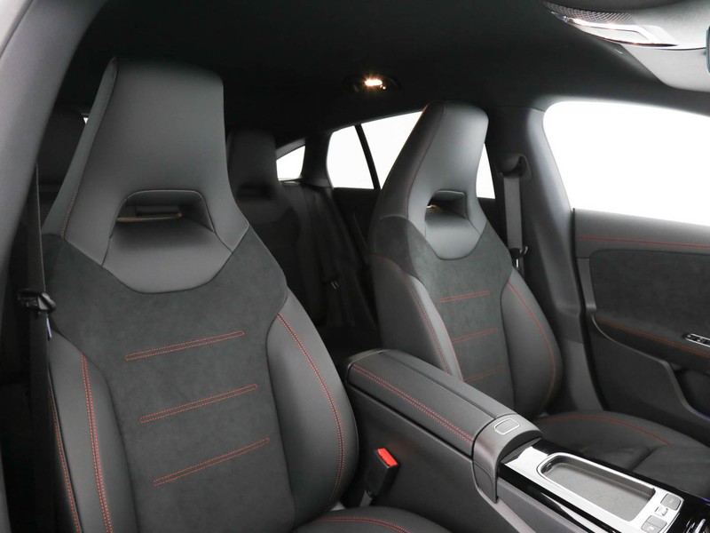 Mercedes CLA Shooting Brake  180 d amg line advanced plus auto