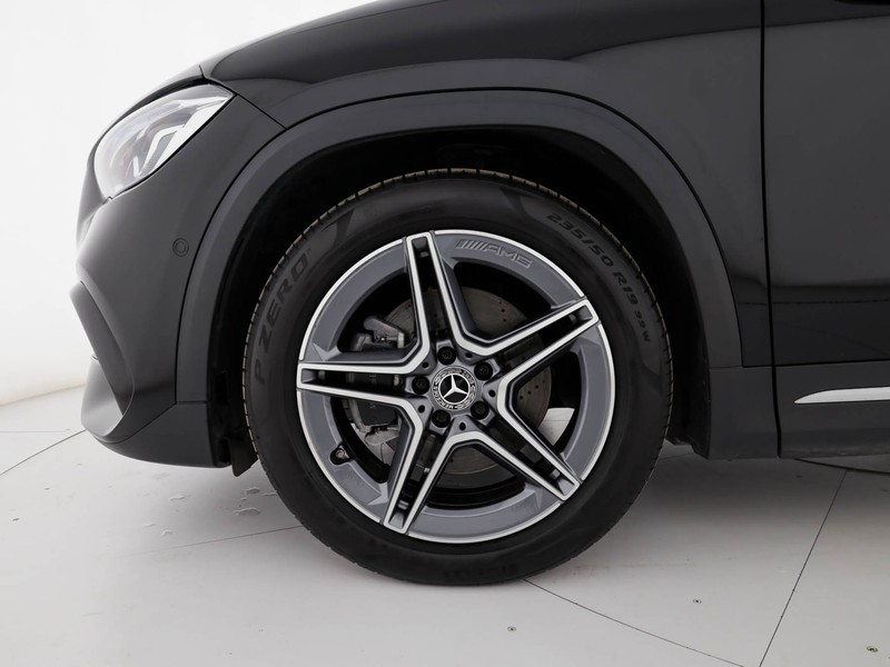 Mercedes GLA 200 d premium auto diesel nero