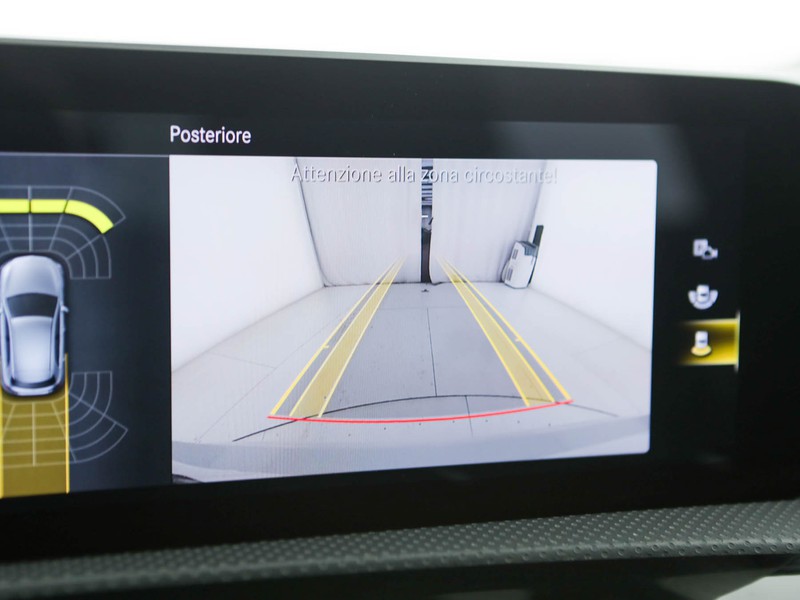 Mercedes Classe A 180 d sport auto diesel bianco